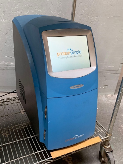 Proteinsimple FluorChem M Fluorescent & Chemiluminescent Image Analyzer
