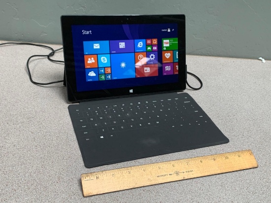 Microsoft Surface RT 10" Tablet nVidia Tegra 3 Quad Core 1.3GHz 2GB 64GB Flash Win RT 8.1