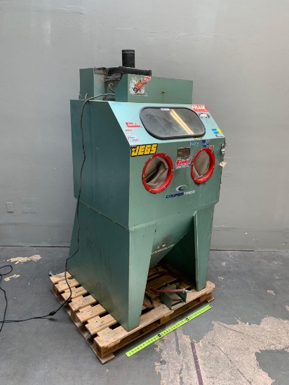 Pauli & Griffin E36 Sandblasting Cabinet 38"x41"x84"