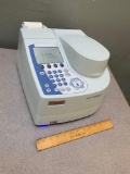 Thermo Fisher Scientific 840-208200 Genesys 10S UV-Vis Spectrophotometer