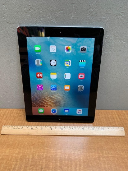 Apple A1416 iPad 3rd Gen 32GB Wifi BT MC706LL/A Tablet