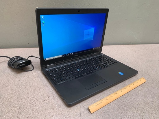 Dell Latitude E5550 15.6" Laptop Intel i7-5600 2.6GHz 16GB 256GB SSD Win 10 Wifi BT HDMI