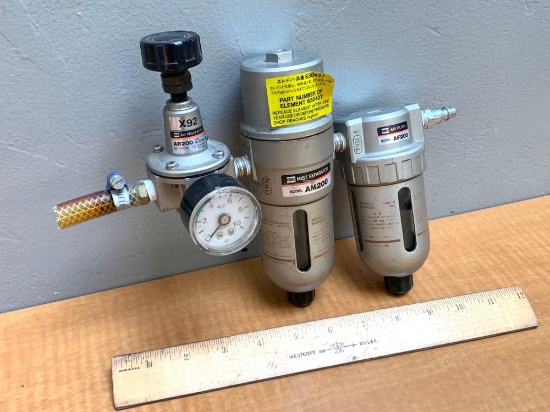 SMC Air Regulator / Mist Separator & Air Filter