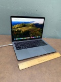 Apple 13.3