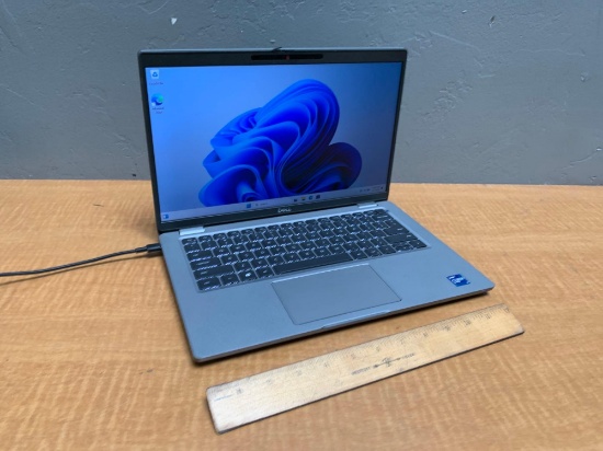 Dell Latitude 5420 14" LCD Intel i7-1185G7 11th GEN 1.8GHz 16GB DDR4 256GB SSD Wifi Bt HDMI Win 11