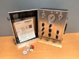Honeywell CCT816B Calibration Unit for Pneumatic Controllers