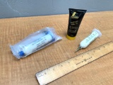 Kluber Lubrication Isoflex Bearing Grease / NUB15