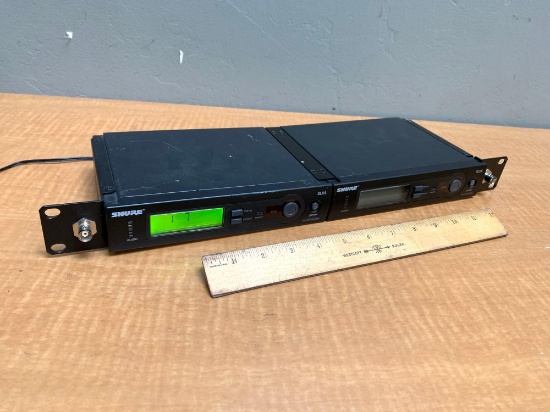 2pcs - Shure SLX4 Wireless Microphone Receivers
