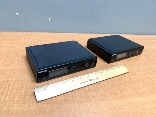 2pcs - Shure SLX4 Wireless Microphone Receivers