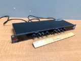 dbx Professional Audio 223XL Stereo 2-Way/Mono 3-Way Crossover