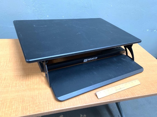 Mount-it Adjustable Height Standing Desk