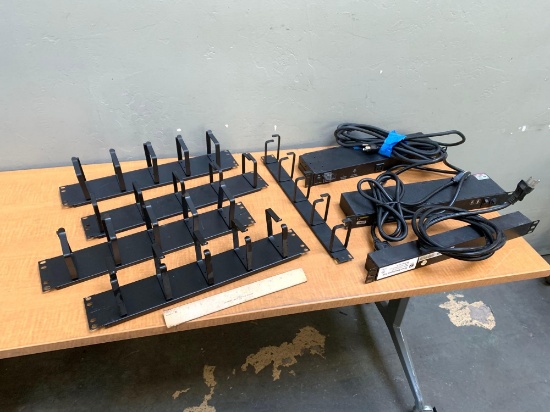 3pcs - Power Distribution Units / Power Strips & Cable Management Panels