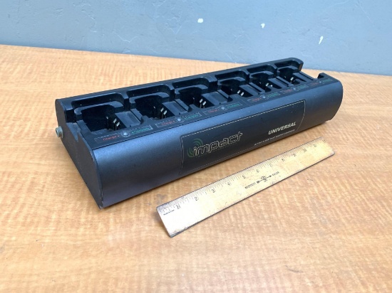 Impact Universal AC/DC 6-Way Rapid Charger with MOT-13 for Motorola BPR40 Radios