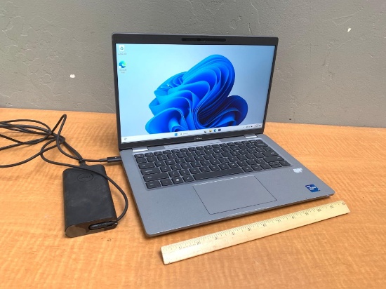 Dell Latitude 5420 14" LCD Laptop Intel i7-1185G7 3.0GHz 16GB DDR4 256GB SSD Wifi Bt HDMI Win 11