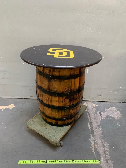 SD 36" whiskey barrel / wine barrel / round table / belly bar