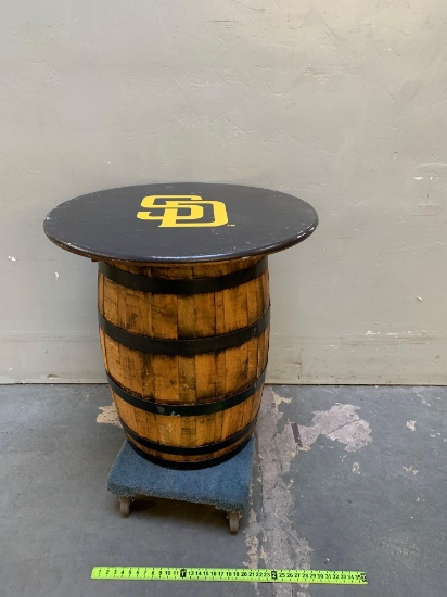 SD 36" whiskey barrel / wine barrel / round table / belly bar