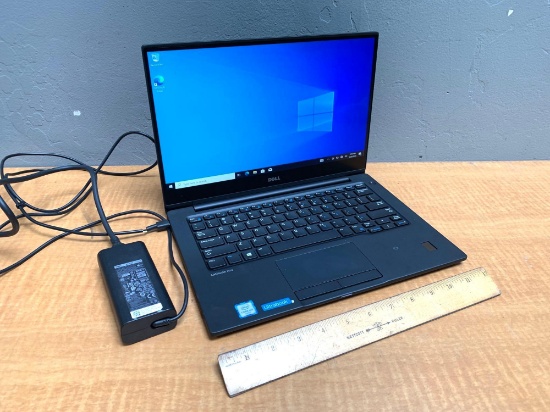 Dell Latitude 7370 13.3" Touchscreen Intel M7-6Y75 1.1GHz 8GB DDR3 256GB SSD Wifi Bt HDMI Win 10