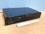 Denon DN-C615 Professional CD / MP3 Player