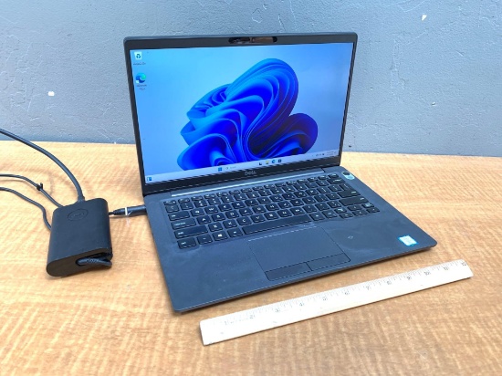 Dell Latitude 7400 14" Laptop Intel I7-8665U 1.9GHz 8GB DDR4 256GB SSD Wifi Bt HDMI Win 11