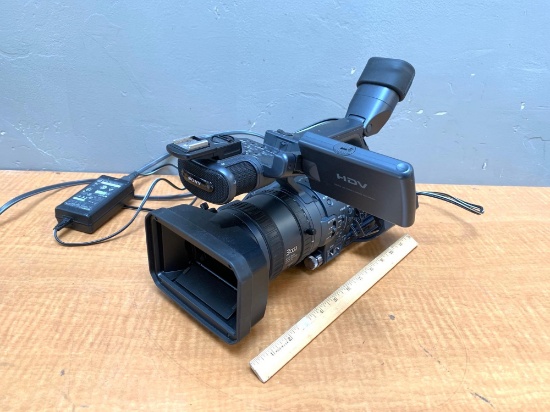 Sony HDR-FX1 HDV Handycam Digital HD Video Camera Recorder / Camcorder / Mini DV
