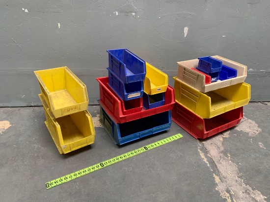 15pcs - Plastic Akrobins