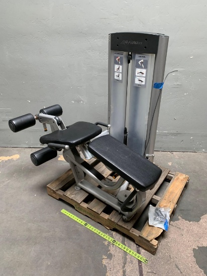 Lifefitness Leg Extension & Leg Curl Machine