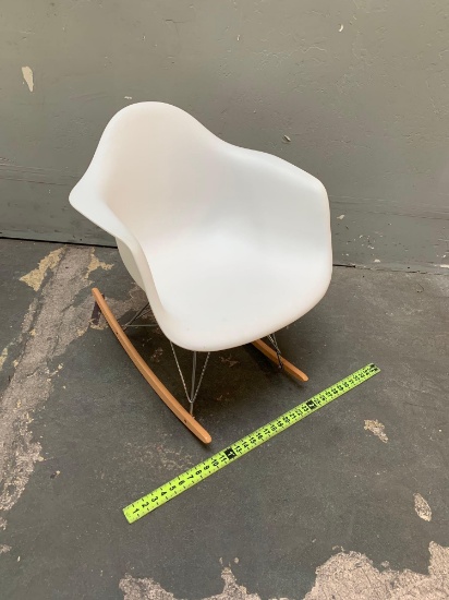 Indoor Patio Rocker Arm Chair