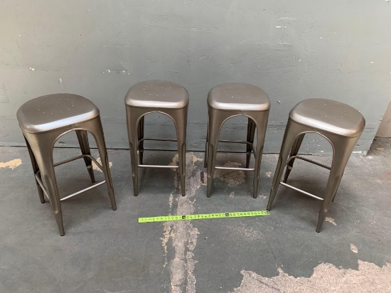 4pcs - Metal Bar & Counter Stools