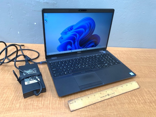 Dell Latitude 5501 15.6" Touchscreen LCD Intel i7-9850 2.6GHz 8GB DDR4 256GB SSD Wifi Bt HDMI Win11