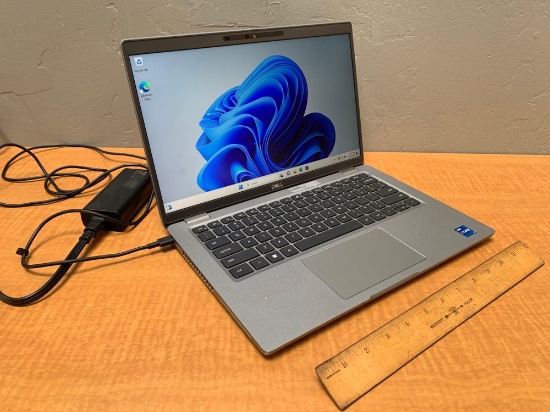 Dell Latitude 5420 14" LCD Laptop Intel i7-1185G7 3.0GHz 16GB DDR4 256GB SSD Wifi Bt HDMI Win 11