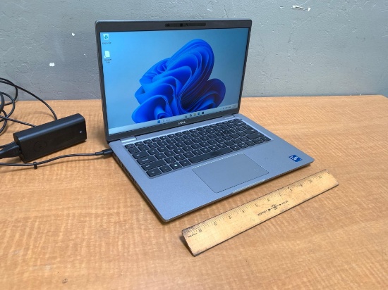 Dell Latitude 5420 14" LCD Laptop Intel i7-1185G7 3.0GHz 16GB DDR4 256GB SSD Wifi Bt HDMI - Win 11