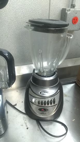 Oster table top electric blender
