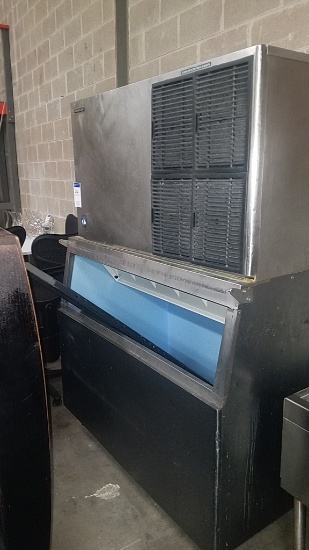 Ice machine