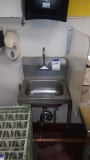 Hand sink