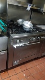 6Burner stove with under oven