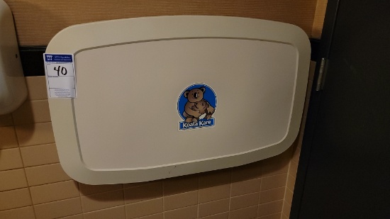 Kola poly baby changing station wall mounted (Women's restroom)
