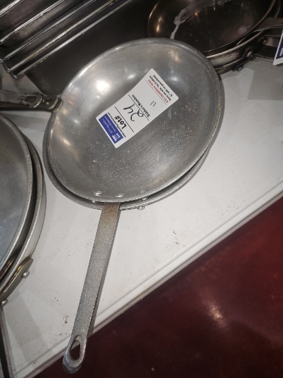 Pans 11"