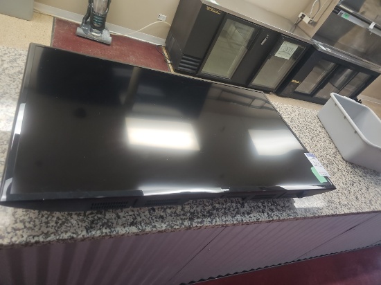 Samsung flatscreen T.V with wall bracket 50"