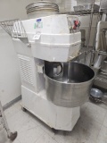 Es Mach electric Pizza dough, Pastrys and Bread mixer with bowl, guard and hook