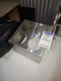 Flatware caddy with no inserts