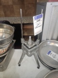 Vegetable cutter broke handle