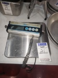 Accu-Weigh table top scale PB-200