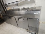True refrigerated pizza prep table 94