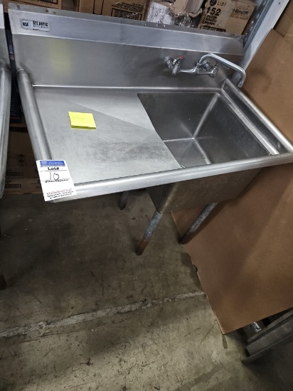 Stainless steel vegetable sink with left drain board 39" x 24"