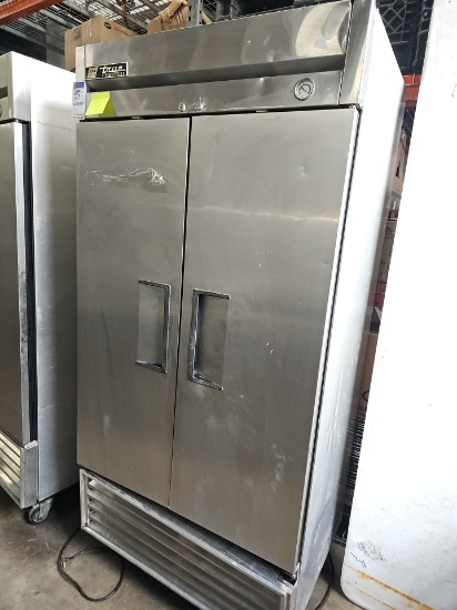 True double stainless steel freezer 39" x 30" x 82"