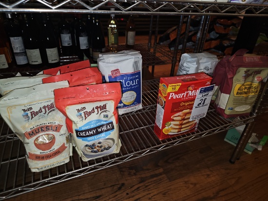 Content of shelf