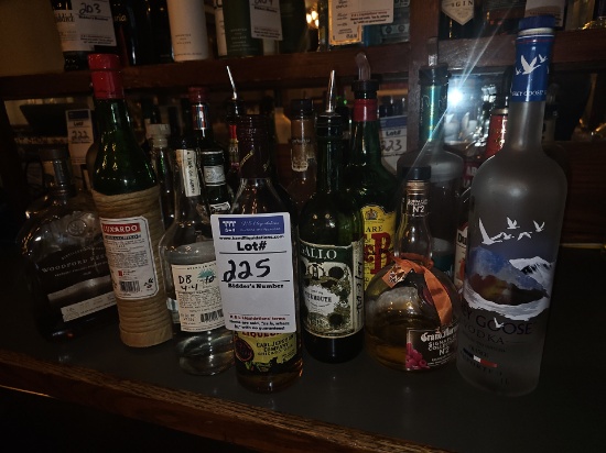 Assorted opened/closed barware