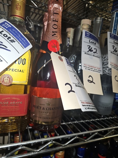 Assorted closed bar ware