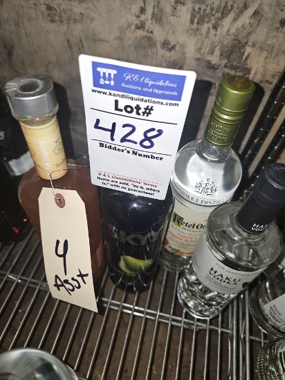 Assorted closed bar ware