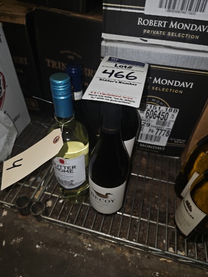 Assorted closed bar ware